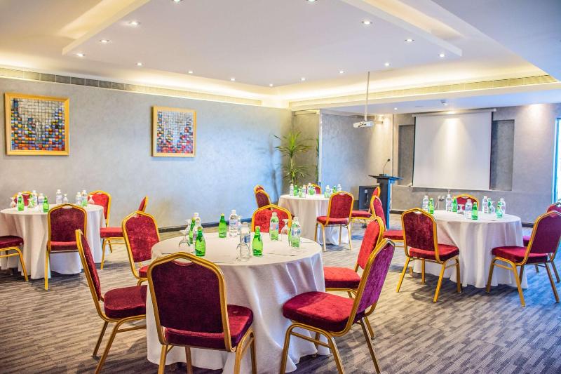 Radisson Blu Resort, Al Khobar Half Moon Bay - Toplantı