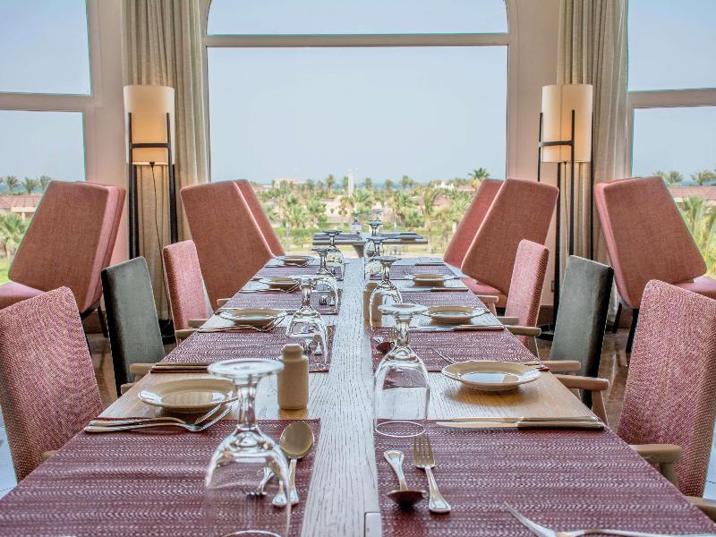 Radisson Blu Resort, Al Khobar Half Moon Bay - Restoran