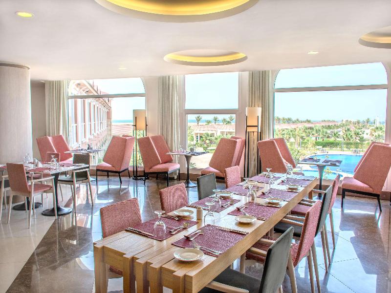 Radisson Blu Resort, Al Khobar Half Moon Bay - Restoran