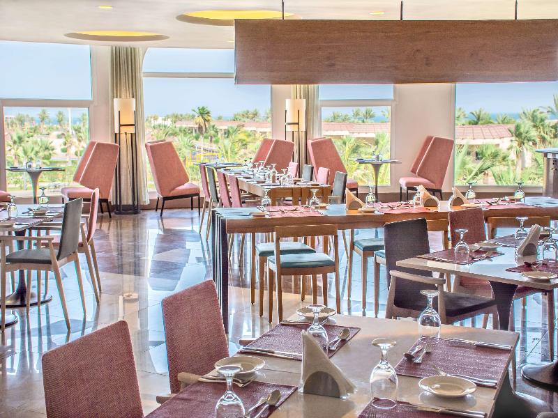 Radisson Blu Resort, Al Khobar Half Moon Bay - Restoran
