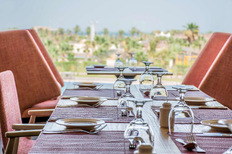 Radisson Blu Resort, Al Khobar Half Moon Bay - Restoran