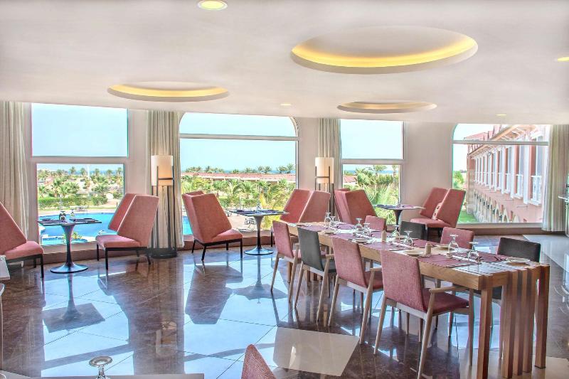 Radisson Blu Resort, Al Khobar Half Moon Bay - Restoran