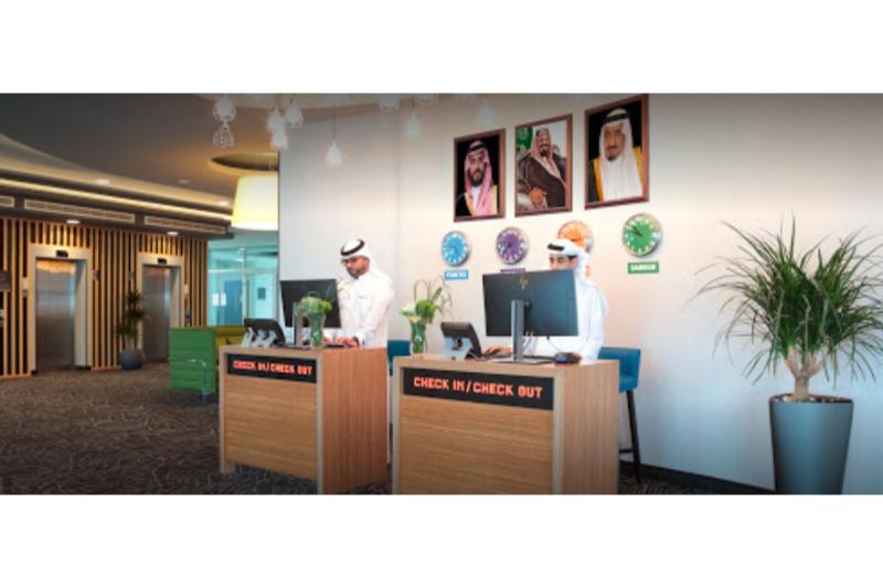 Park Inn by Radisson Jubail Industrial City - Lobi