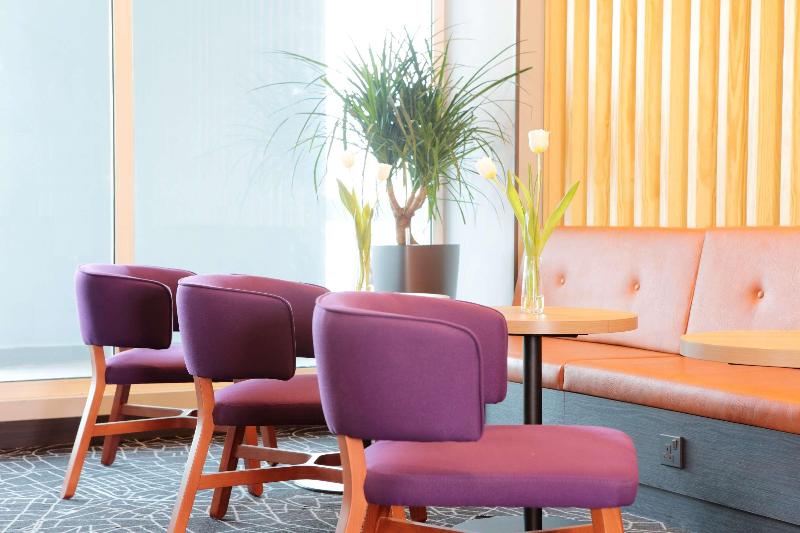 Park Inn by Radisson Jubail Industrial City - Lobi