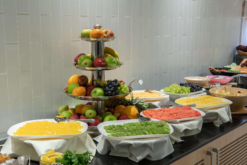 Park Inn by Radisson Jubail Industrial City - Restoran