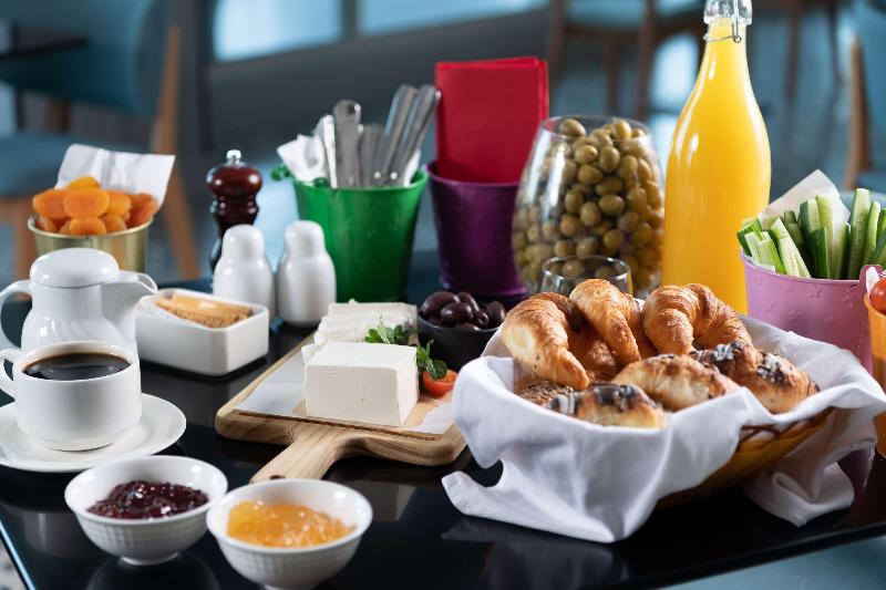 Park Inn by Radisson Jubail Industrial City - Restoran
