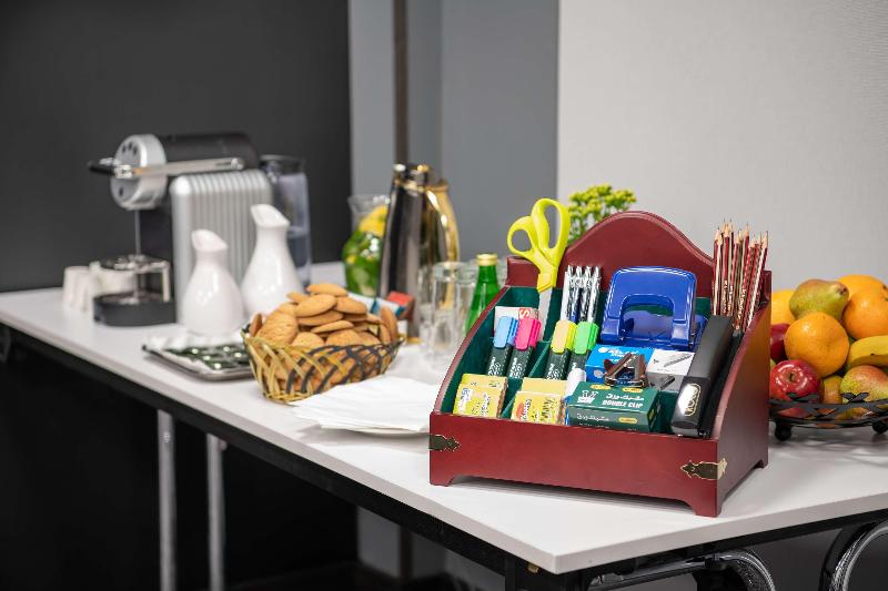 Park Inn by Radisson Jubail Industrial City - Restoran