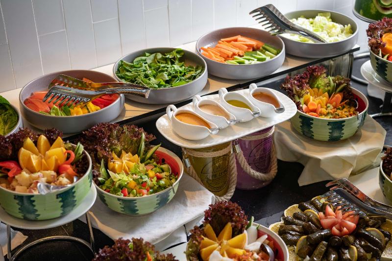 Park Inn by Radisson Jubail Industrial City - Restoran