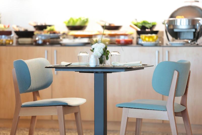 Park Inn by Radisson Jubail Industrial City - Restoran