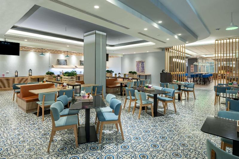 Park Inn by Radisson Jubail Industrial City - Restoran