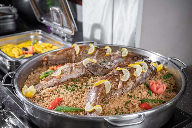 Radisson Blu Hotel, Buraidah - Restoran