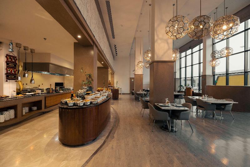 Radisson Blu Hotel, Buraidah - Restoran