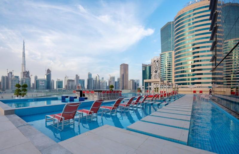 Canal Central Hotel Business Bay Dubai - Havuz