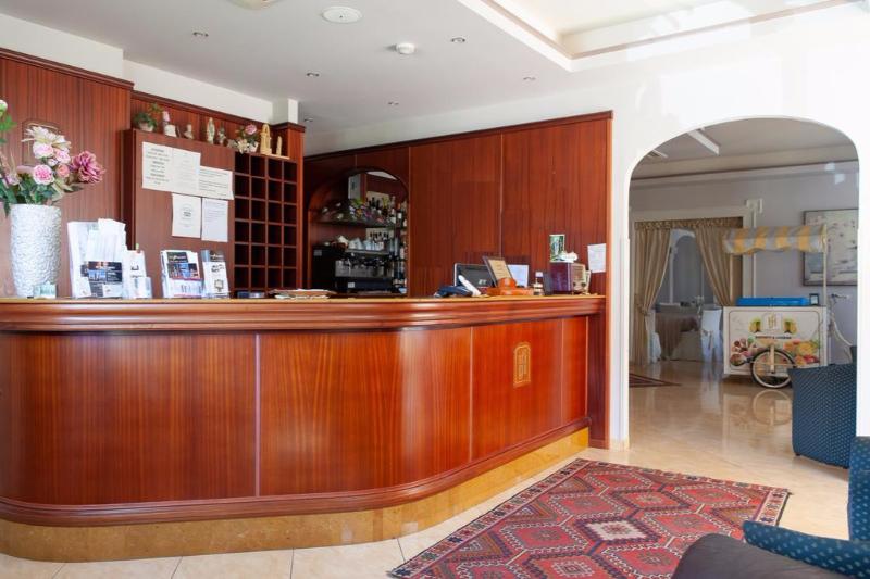 Sammartano Hotels - Lobi