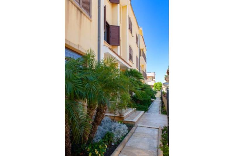Sammartano Hotels - Genel