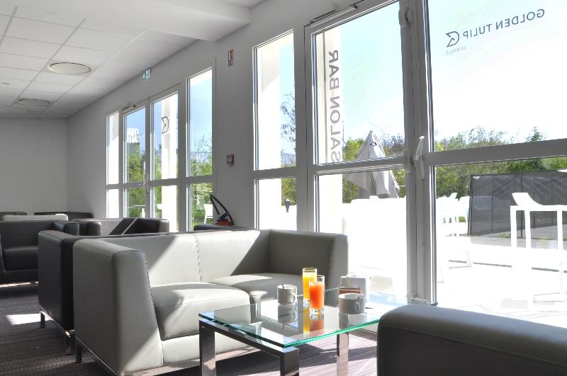Golden Tulip La Baule - Bar