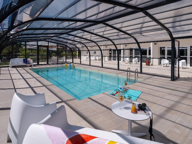 Golden Tulip La Baule - Havuz
