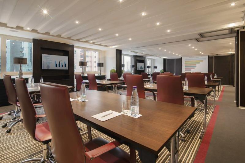 Centro Olaya by Rotana - Toplantı