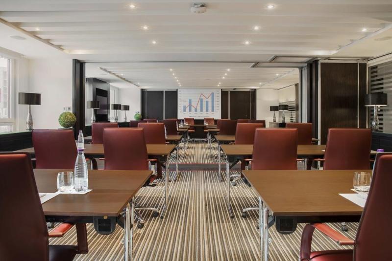 Centro Olaya by Rotana - Toplantı
