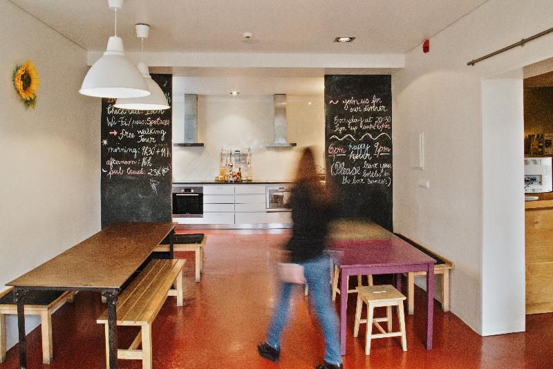 Porto Spot Hostel - Bar