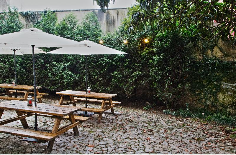 Porto Spot Hostel - Teras