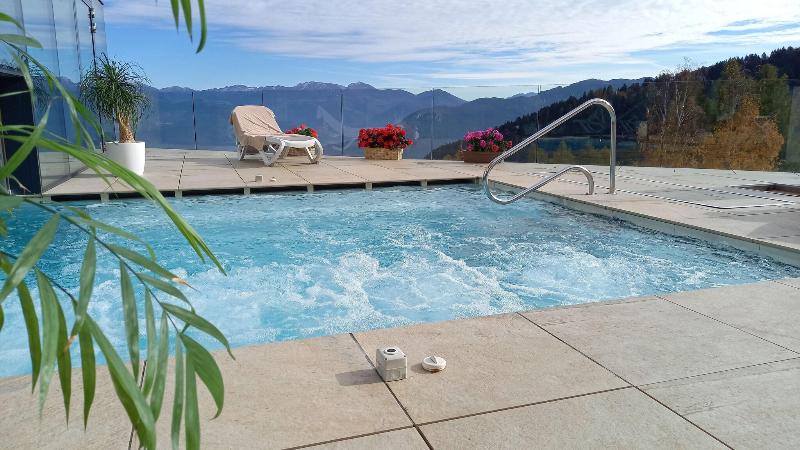 Hotel Monte Bondone - Havuz