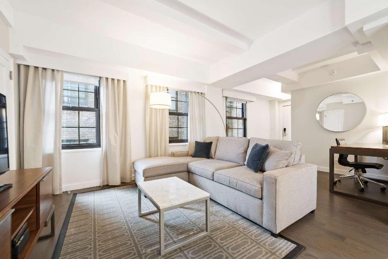 The Beekman Tower Trademark Collection by Wyndham - Bar