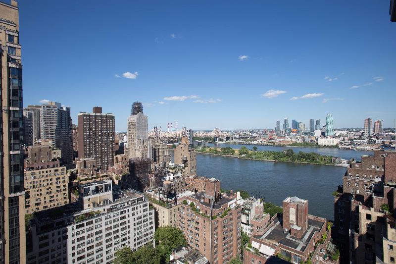 The Beekman Tower Trademark Collection by Wyndham - Bar
