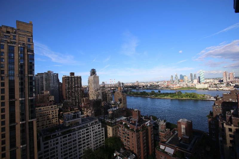 The Beekman Tower Trademark Collection by Wyndham - Bar