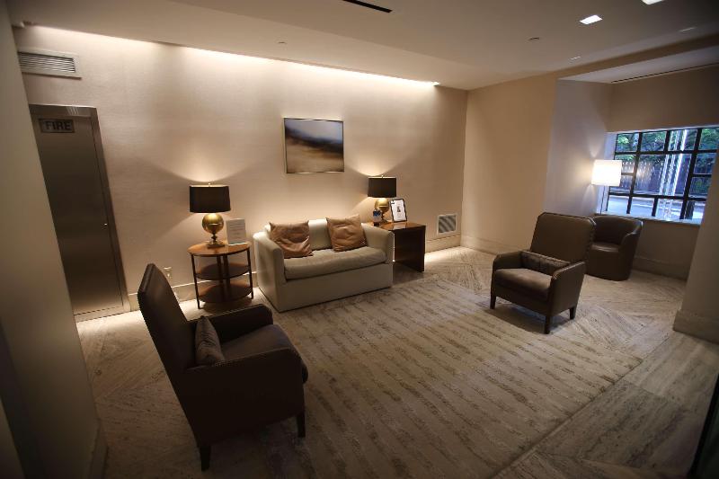 The Beekman Tower Trademark Collection by Wyndham - Lobi