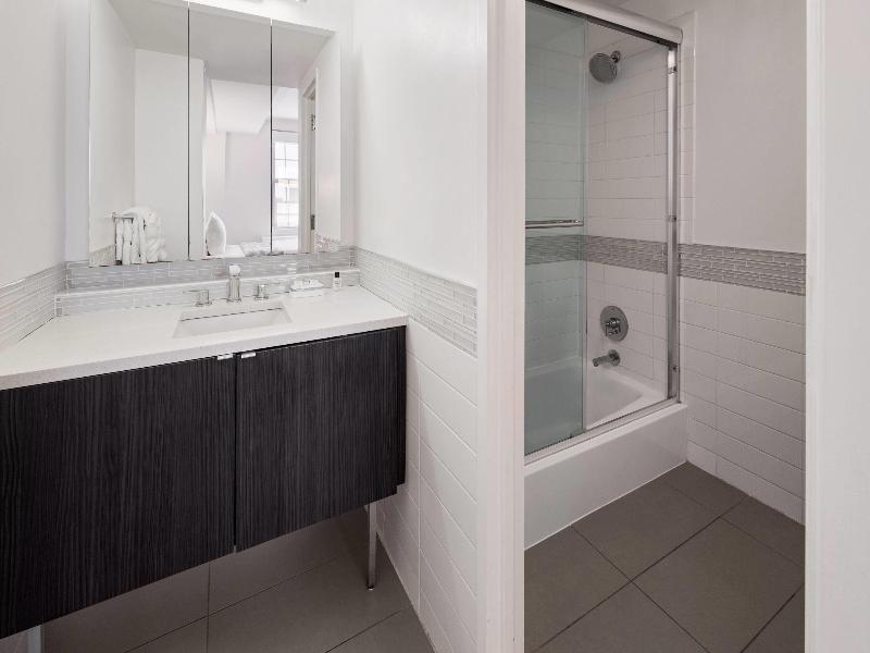 The Beekman Tower Trademark Collection by Wyndham - Oda