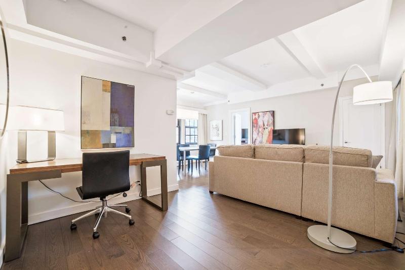 The Beekman Tower Trademark Collection by Wyndham - Oda