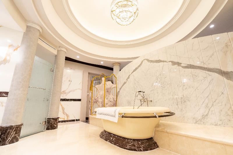 Wyndham Casablanca Jakarta - Oda