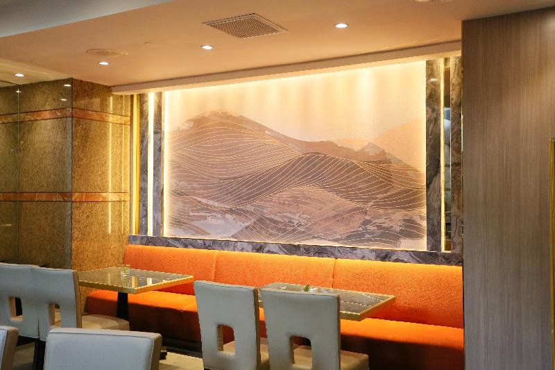 Wyndham Casablanca Jakarta - Restoran