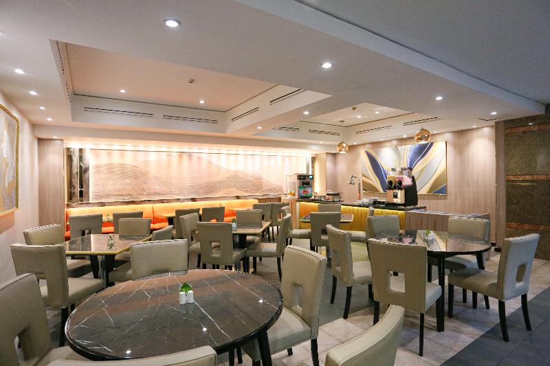 Wyndham Casablanca Jakarta - Restoran