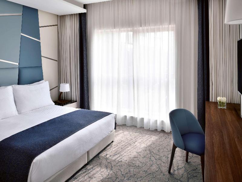 Movenpick Hotel Apartments Downtown Dubai - Oda