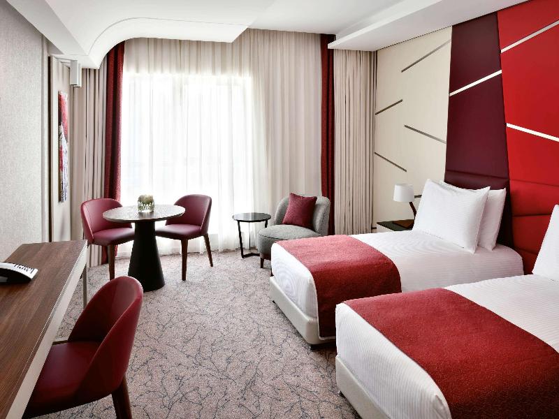 Movenpick Hotel Apartments Downtown Dubai - Oda