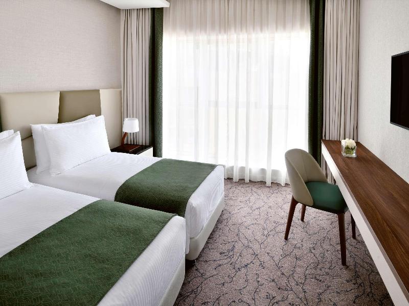 Movenpick Hotel Apartments Downtown Dubai - Oda