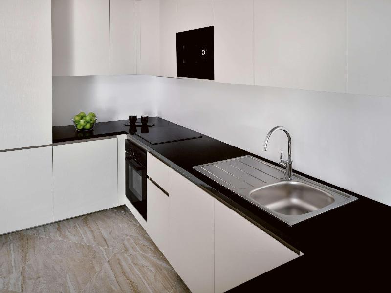 Movenpick Hotel Apartments Downtown Dubai - Oda
