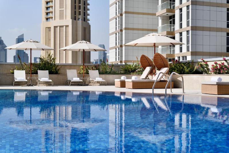 Movenpick Hotel Apartments Downtown Dubai - Havuz