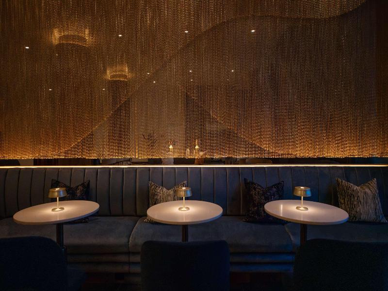 Hilton New York Times Square - Bar
