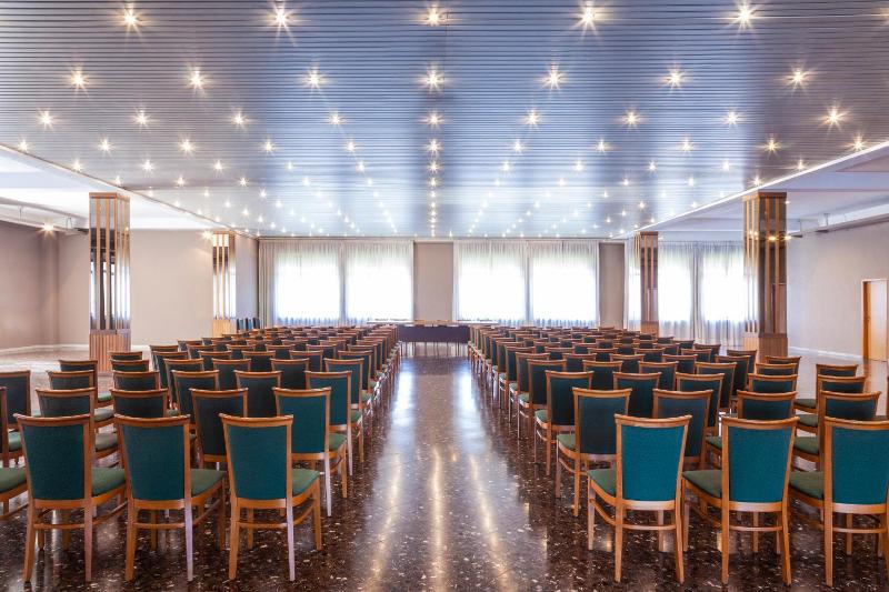 Ibis Styles Trani - Genel