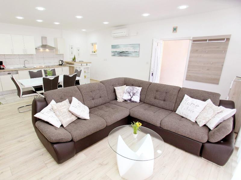 Apartments Jozo - Oda