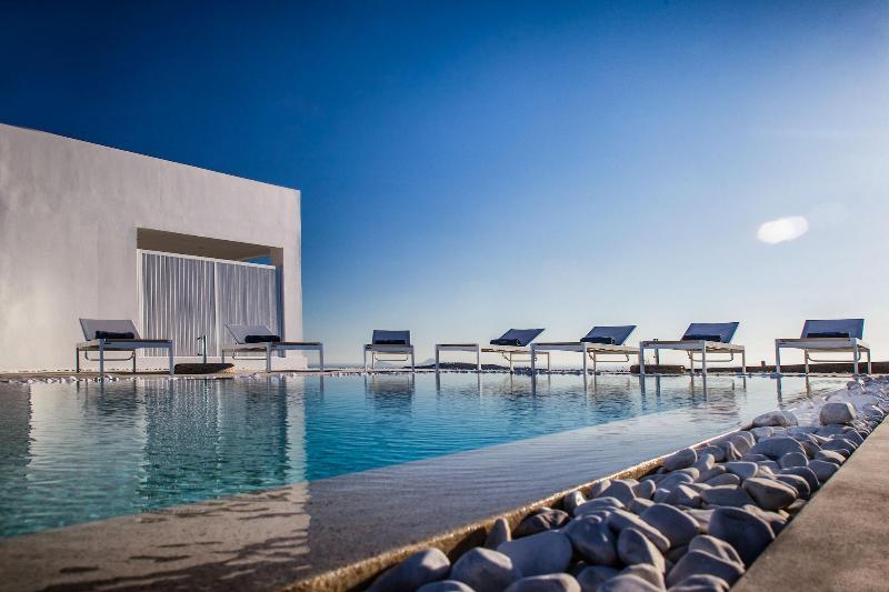 May Seven Suites Hotel - Genel