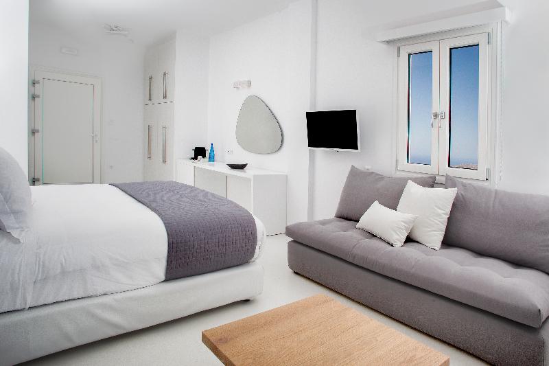 May Seven Suites Hotel - Oda