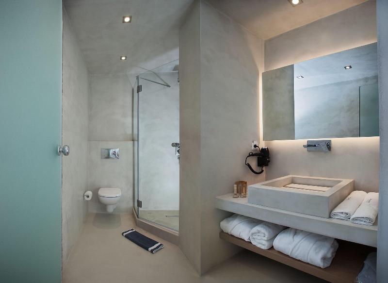 May Seven Suites Hotel - Oda