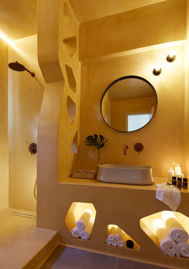 Aeon Suites by Mr and Mrs White - Oda