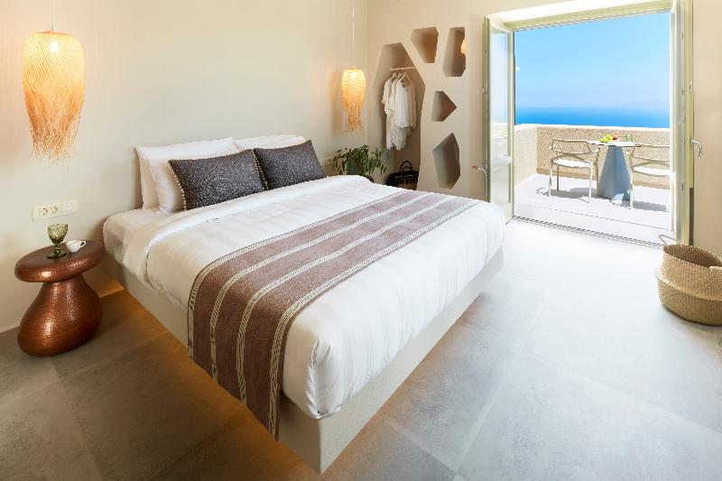 Aeon Suites by Mr and Mrs White - Oda