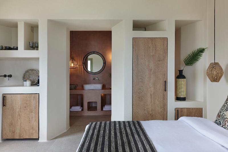 Aeon Suites by Mr and Mrs White - Oda