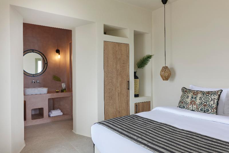 Aeon Suites by Mr and Mrs White - Oda
